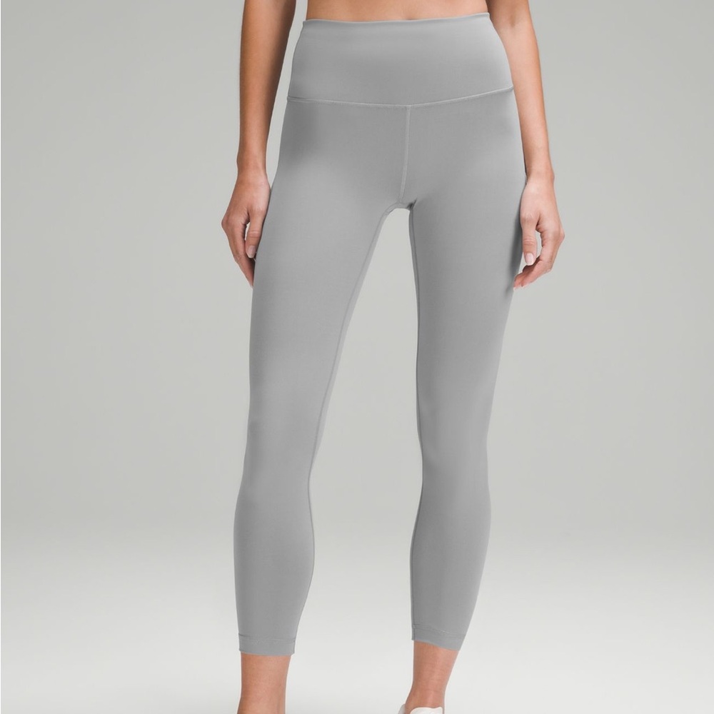 Lululemon wunder train contour fit gray